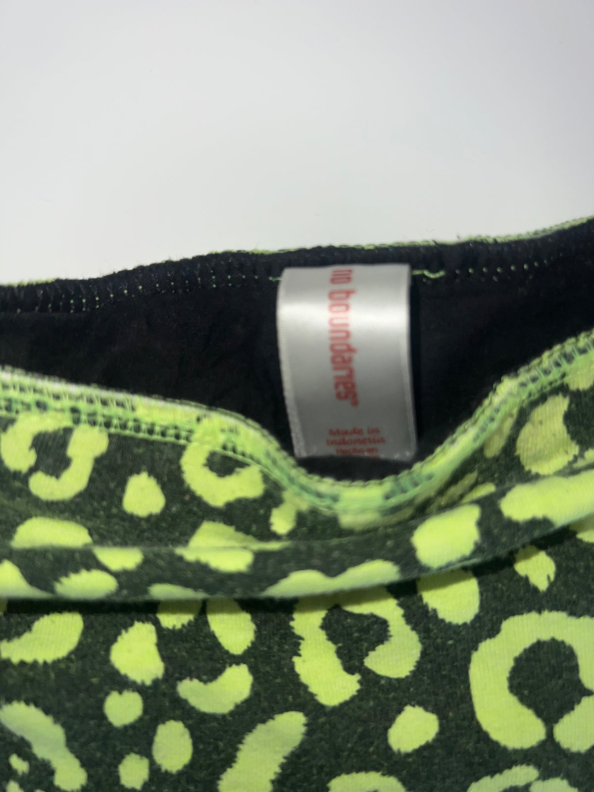 No boundaries shorts