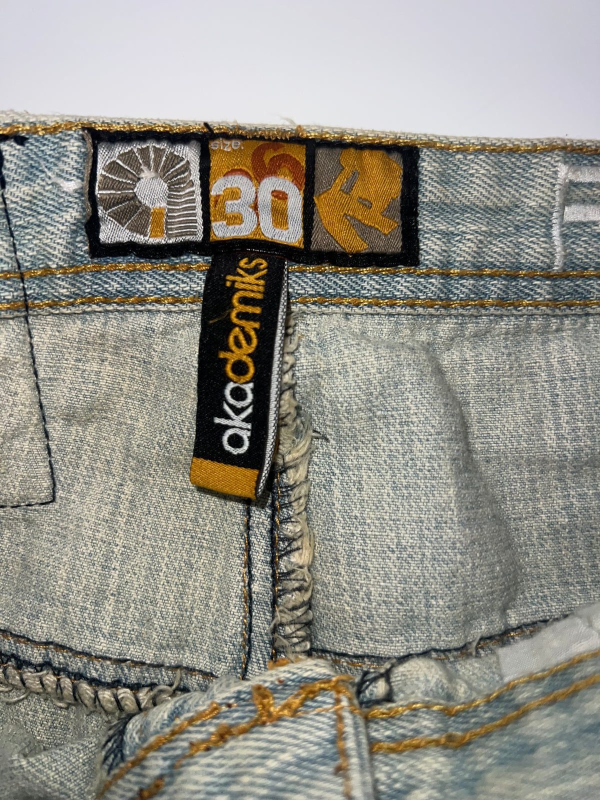 Vintage Akademiks Jeans