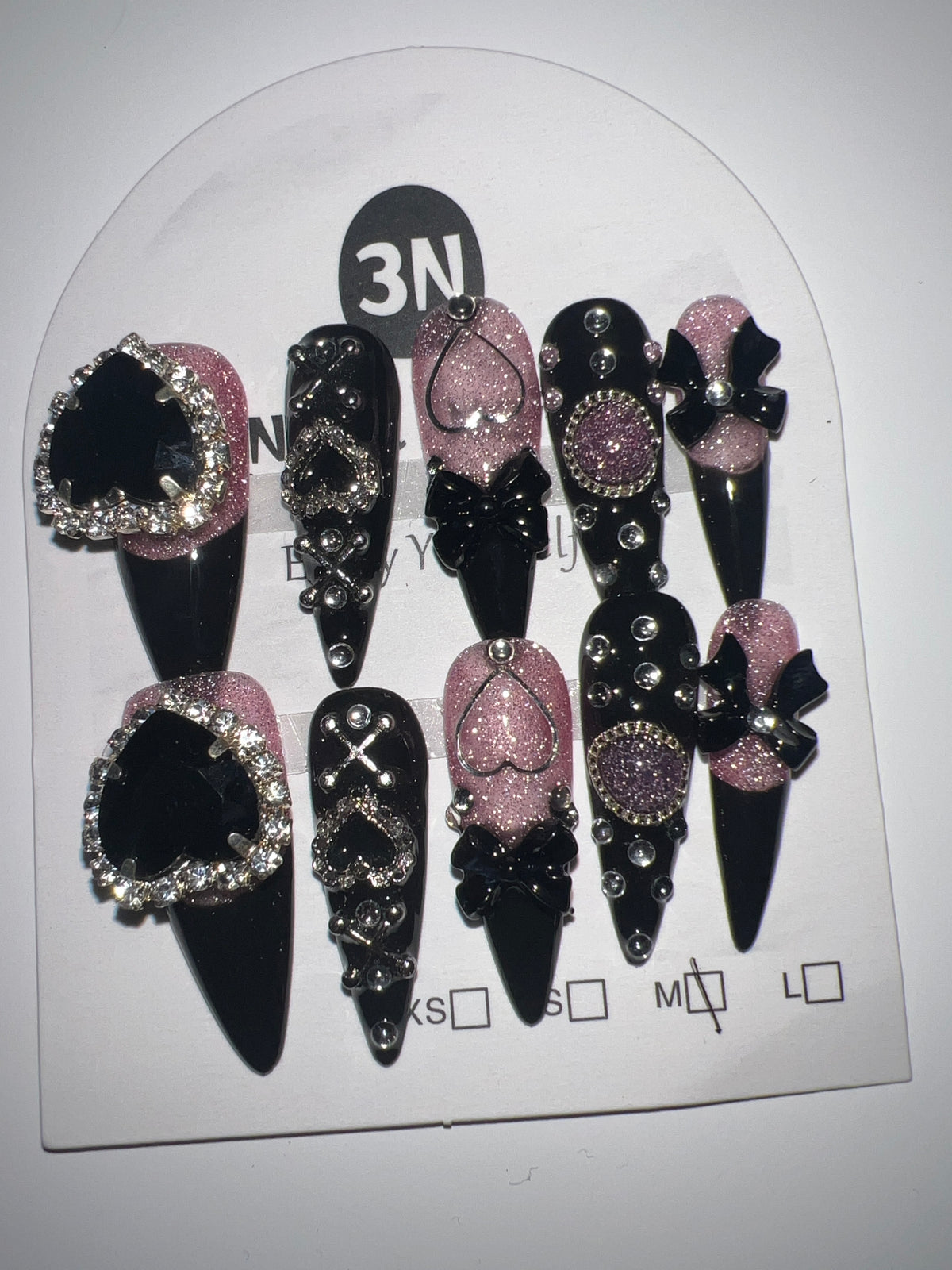 Press- on Nails #28
